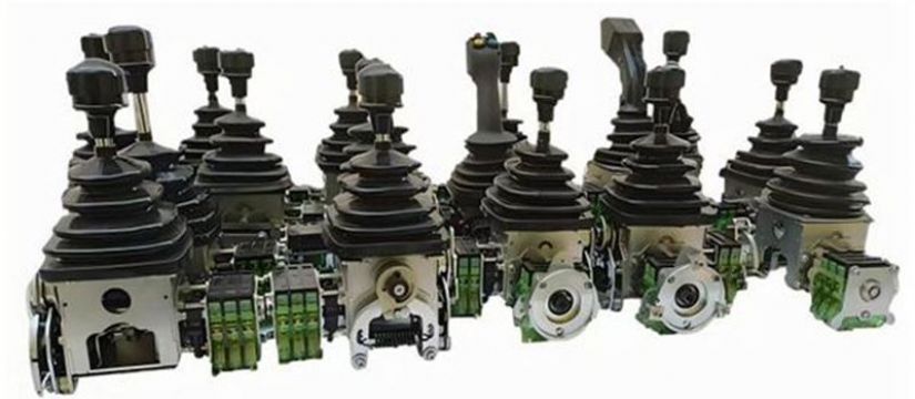 點(diǎn)擊查看詳細(xì)信息<br>標(biāo)題：一、<SJ>P-VNSO系列港機(jī)經(jīng)典操縱桿 閱讀次數(shù)：106